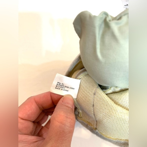 Vintage 1996 Burger King Hunch Back of Notre Dame Hugo Puppet, Disney 8” - Picture 5 of 6